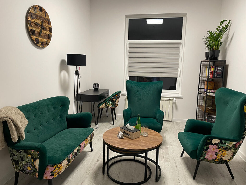 GABINET PSYCHOLOGICZNY KAROLINA CHOLAJDA-KOSZELA - KAROLINA CHOLAJDA-KOSZELA